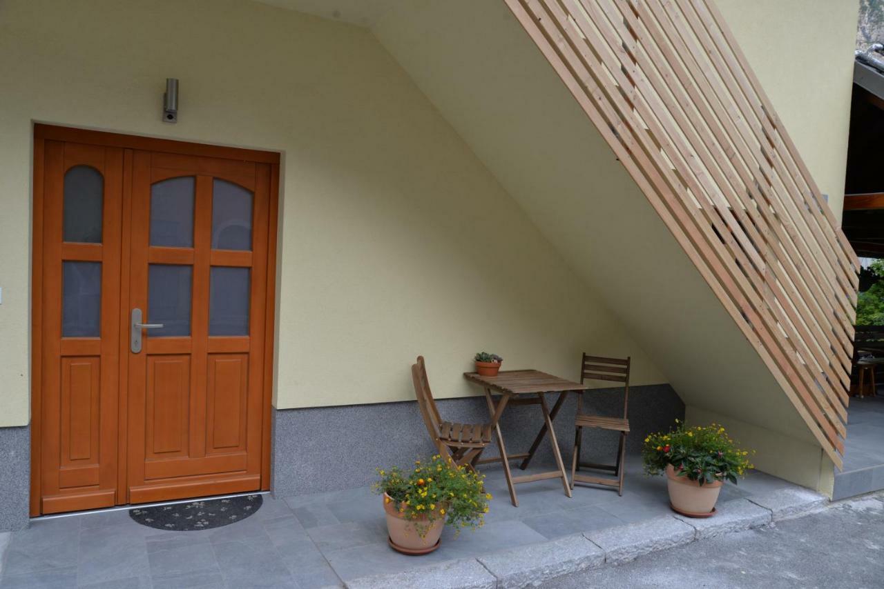 Apartamento Hisa Urska Log pod Mangartom Exterior foto