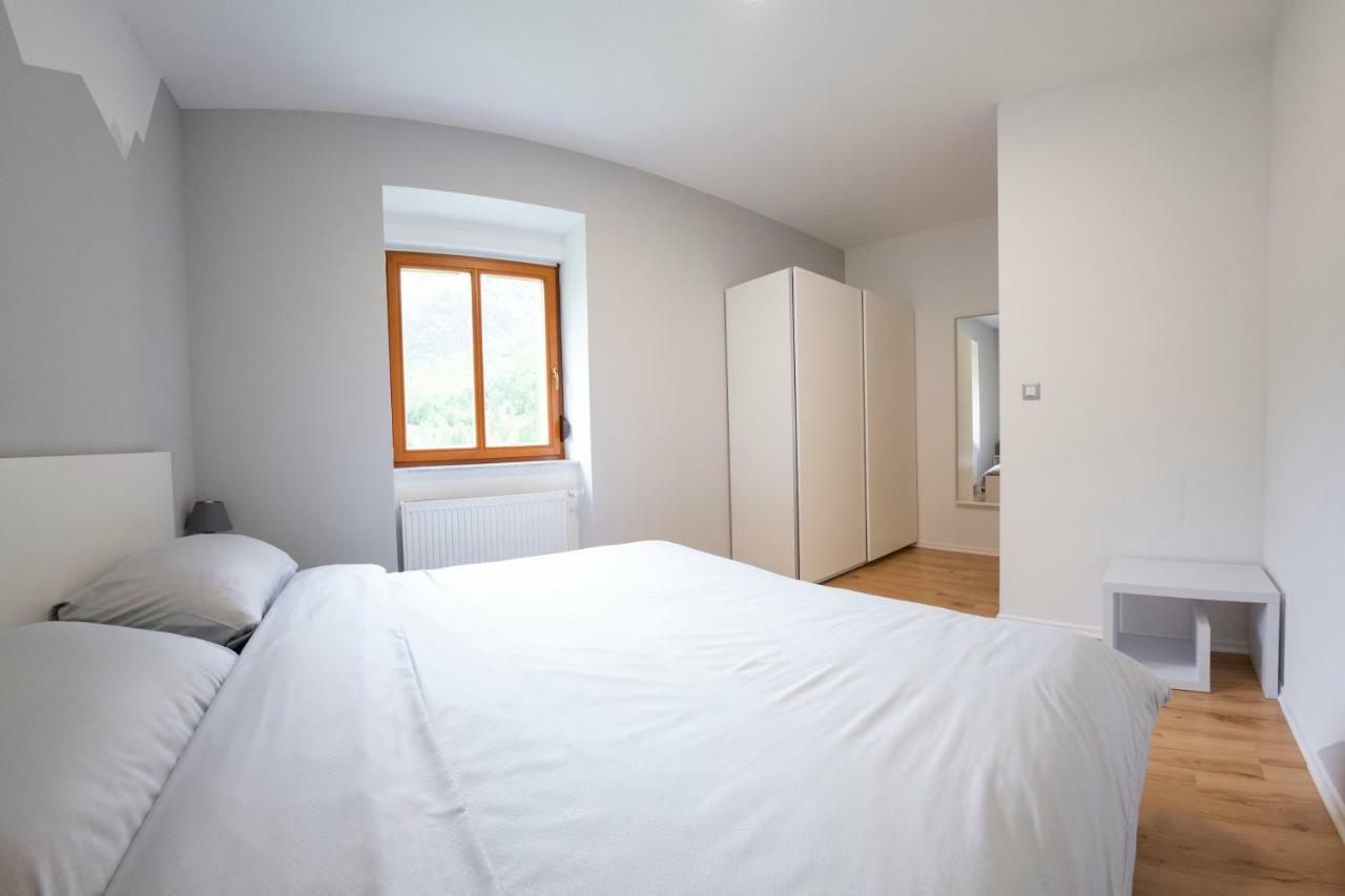 Apartamento Hisa Urska Log pod Mangartom Exterior foto