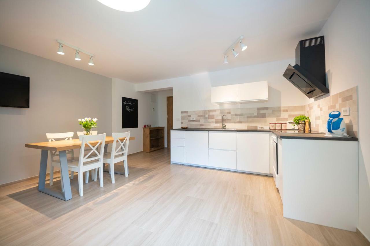 Apartamento Hisa Urska Log pod Mangartom Exterior foto
